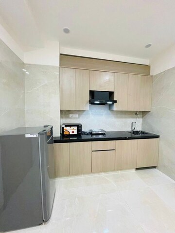 Kitchen in 1 BHK Builder Floor at Sector 40 – for Rent