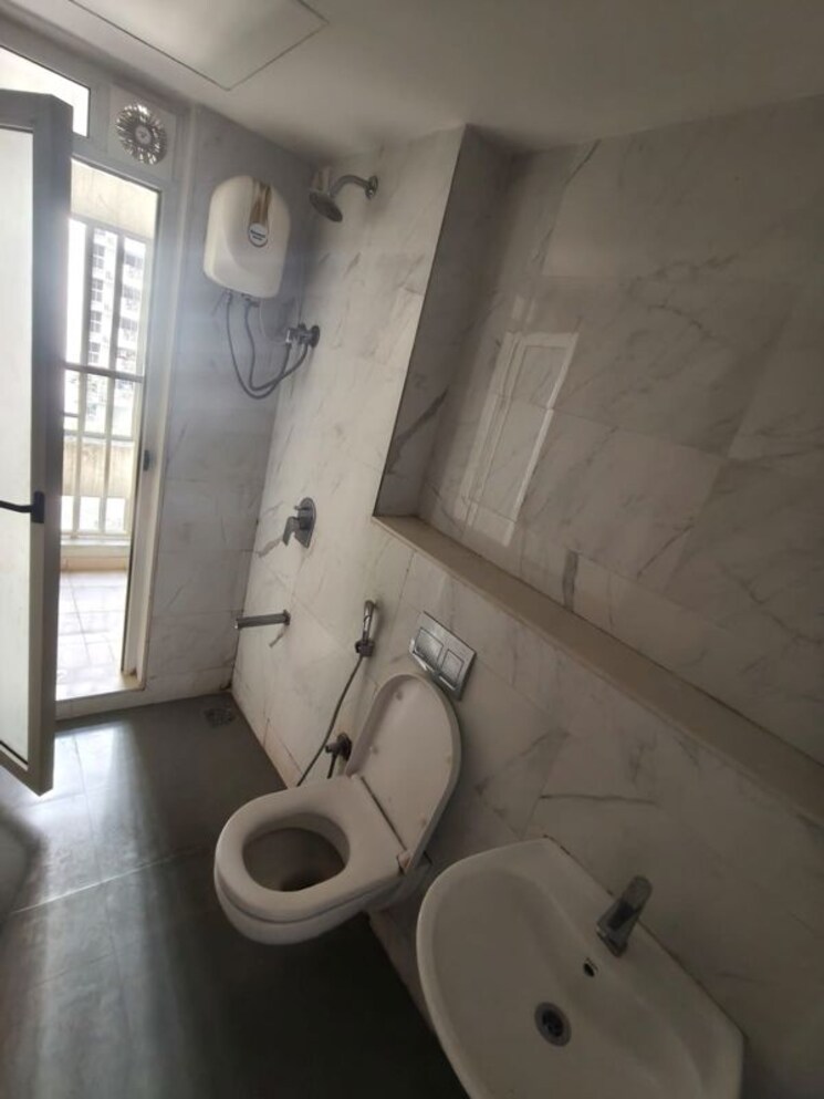 Bathroom, lodha-codename-premier 2 Bedroom 572 Sq.Ft. Apartment In Dombivli East Thane 9850397