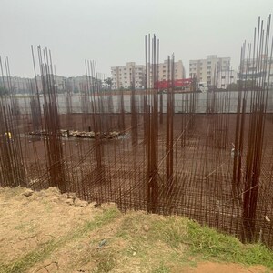 Plot Area in 2 BHK Apartment at Tadepalli – for Sale