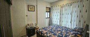 Bedroom in 2 BHK Apartment at Lake Home, Powai – for Rent