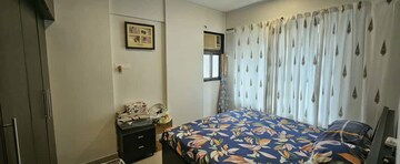 Bedroom in 2 BHK Apartment at Lake Home, Powai – for Rent