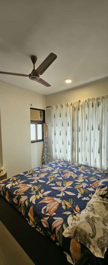 Bedroom in 2 BHK Apartment at Lake Home, Powai – for Rent