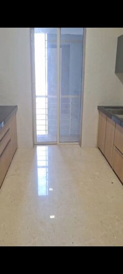 2 BHK Apartment For Rent in Ekta Tripolis