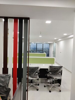  Office Space For Rent in Thaltej