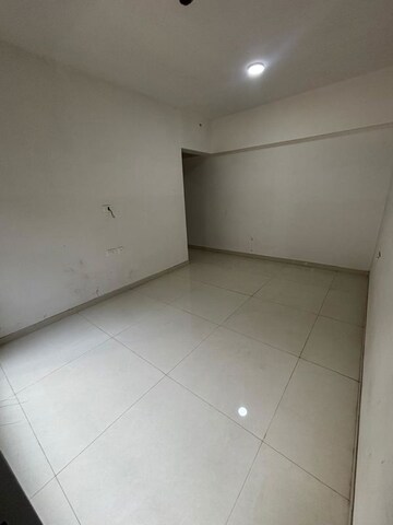 Room in 2 BHK Apartment at Balaji Heights Borivali, Borivali East – for Sale