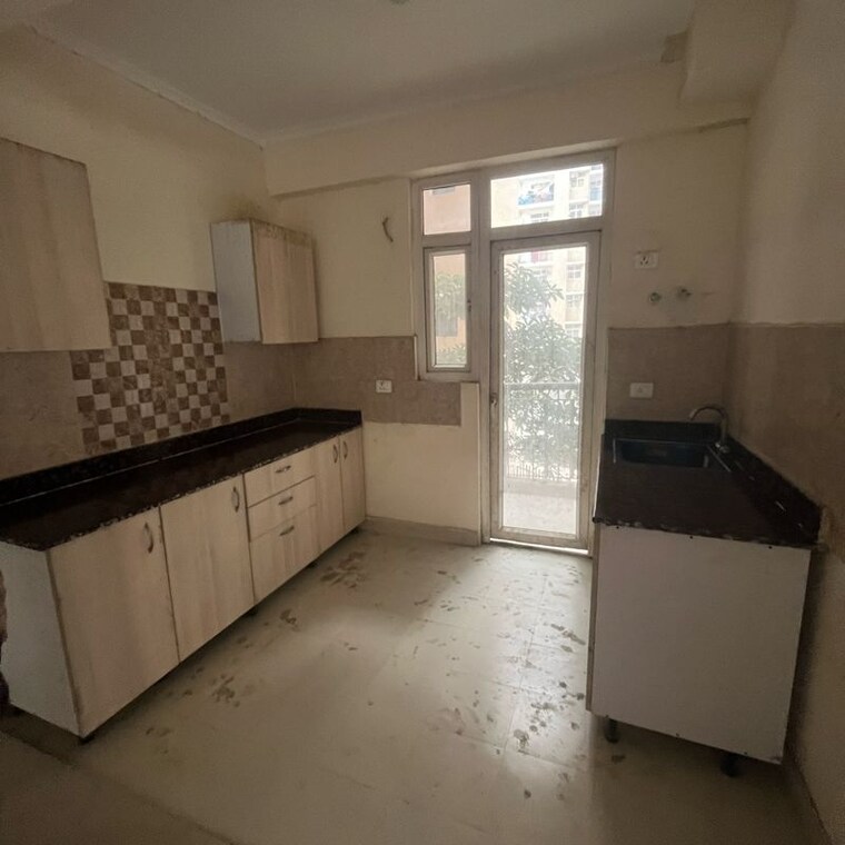 Kitchen, amrapali-zodiac 3 Bedroom 1325 Sq.Ft. Apartment In Sector 120 Noida 9850550