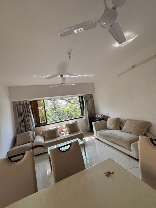 2 BHK + Pooja Room Apartment For Rent in Bandra West