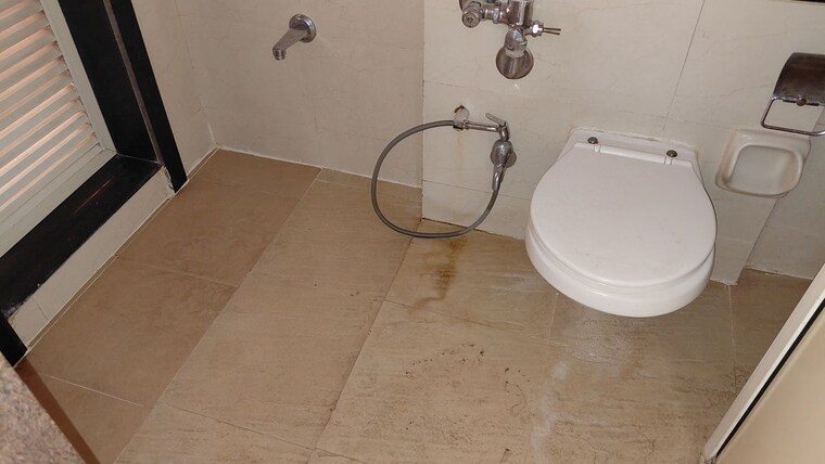 Bathroom, raheja-heights-phase-2 1 Bedroom 650 Sq.Ft. Apartment In Goregaon East Mumbai 9850576