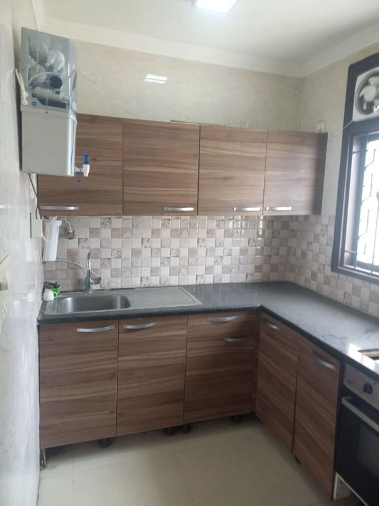 Kitchen, sector 46 3 Bedroom 1575 Sq.Ft. Builder Floor In Sector 46 Gurgaon 9850649
