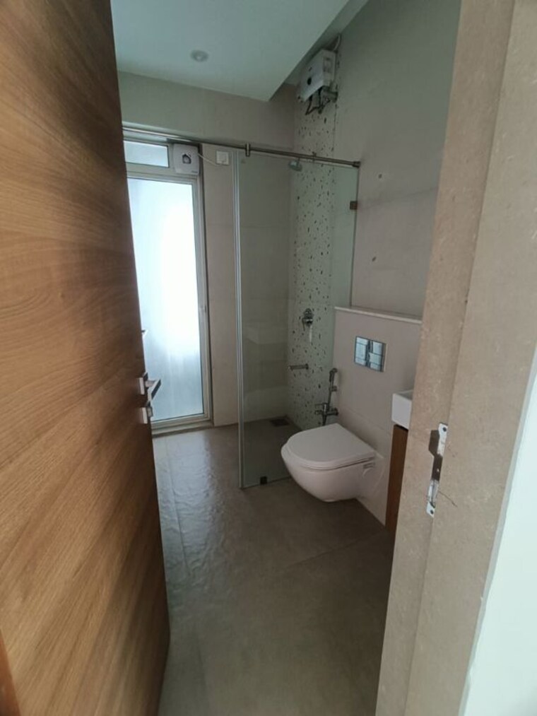 Bathroom, oxford-navrang-oasis 2 Bedroom 698 Sq.Ft. Apartment In Goregaon West Mumbai 9850738