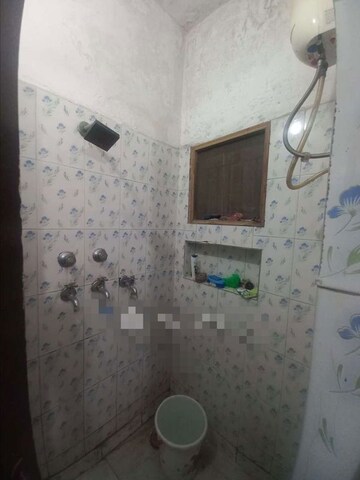 Bathroom in 2 BHK Builder Floor at Pitampura – for Rent