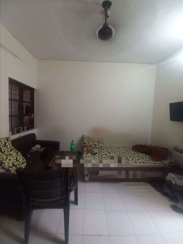 Living Room in 2 BHK Builder Floor at Pitampura – for Rent