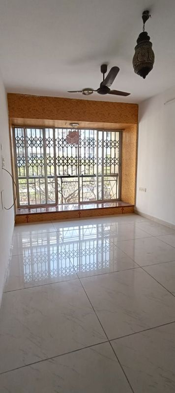 2 BHK 650 Sq.Ft. Apartment in Evershine Millennium Paradise
