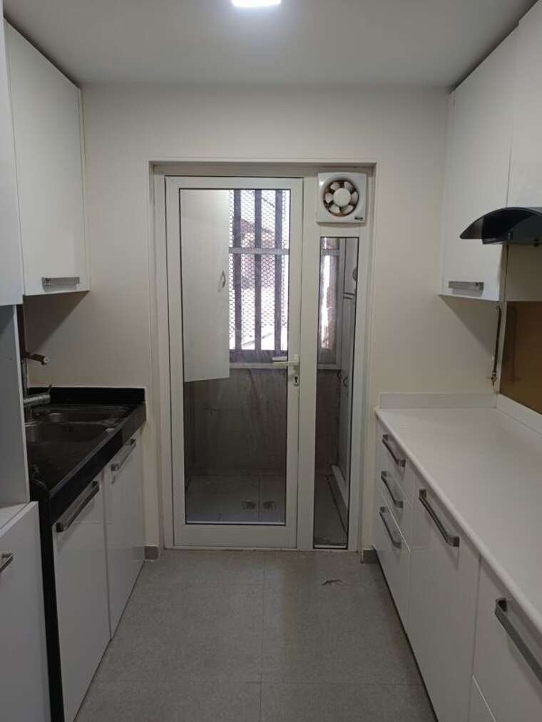 Kitchen, lodha-fiorenza 2 Bedroom 840 Sq.Ft. Apartment In Goregaon East Mumbai 9850834