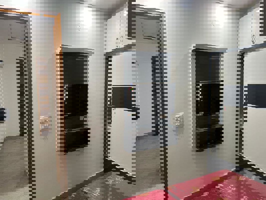 1 BHK Builder Floor For Rent in Pitampura