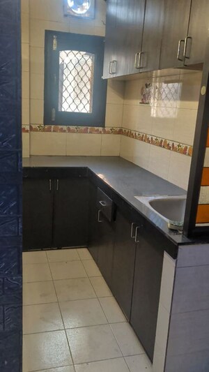 Kitchen in 2 BHK Builder Floor at Pitampura – for Rent