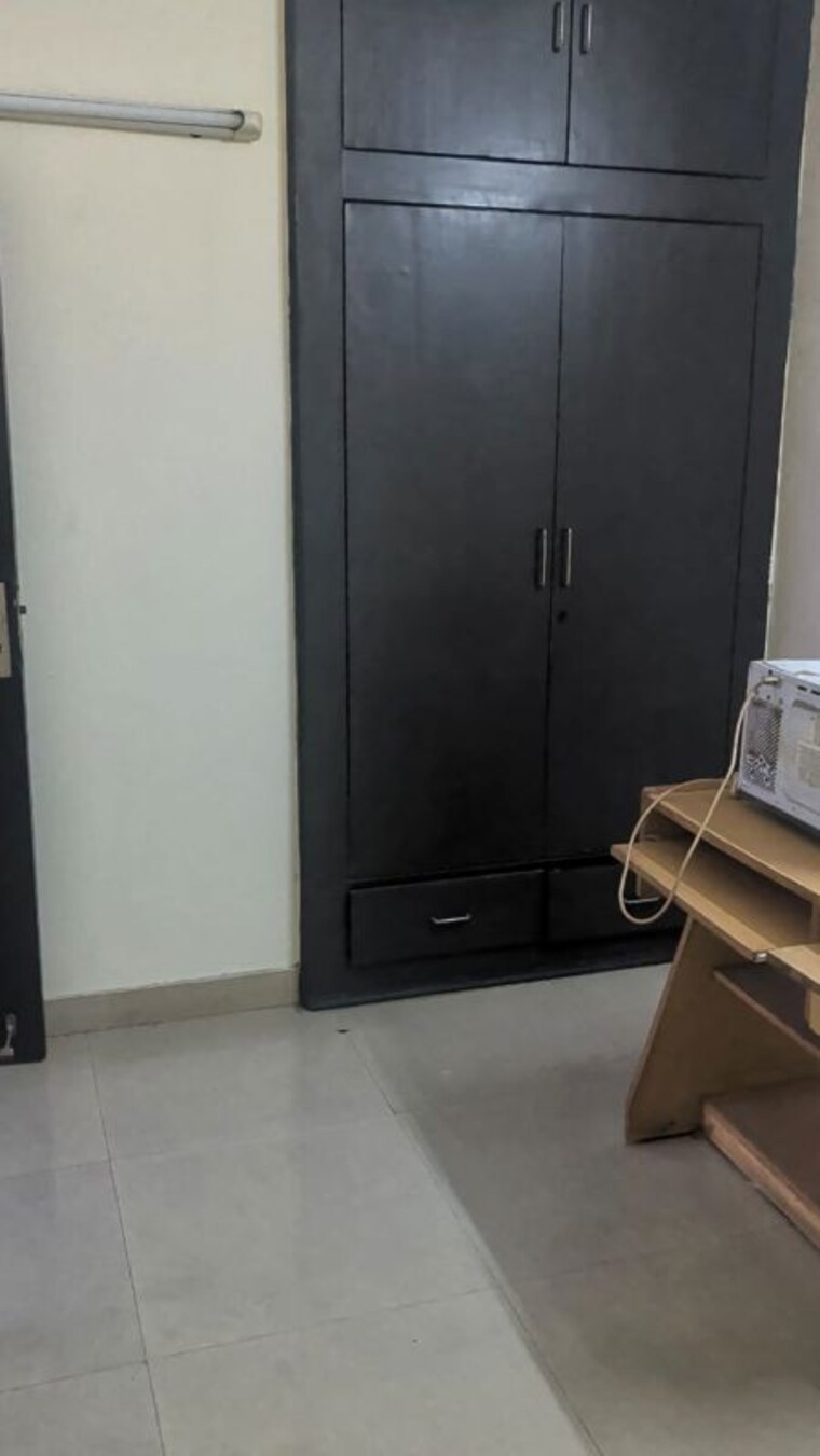 undefined, pitampura 2 Bedroom 1200 Sq.Ft. Builder Floor In Pitampura Delhi 9850964