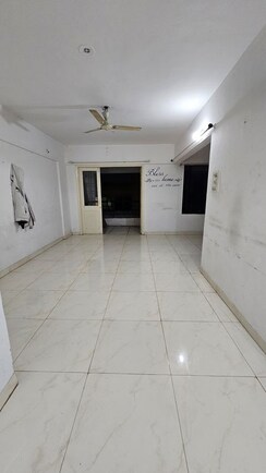 1 BHK + Extra Room Apartment For Rent in Yash Sankul