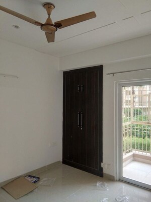 Room in 6 BHK Independent House at Sector 19 – for Sale