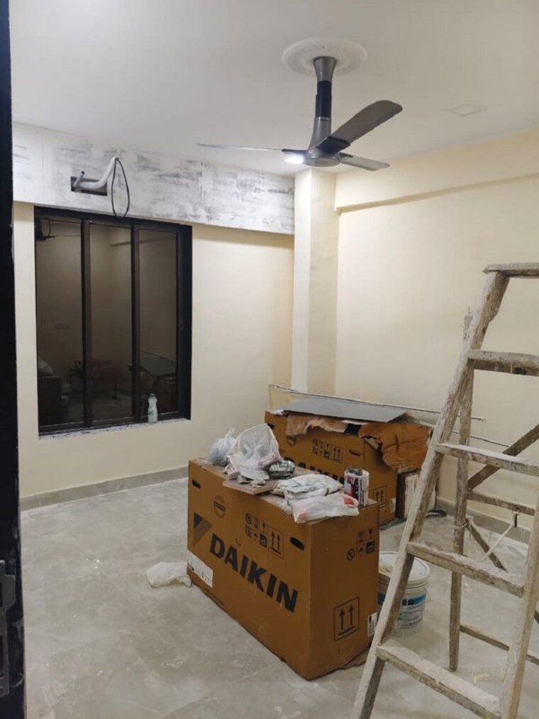 Room, khar west 1 Bedroom 500 Sq.Ft. Apartment In Khar West Mumbai 9614535