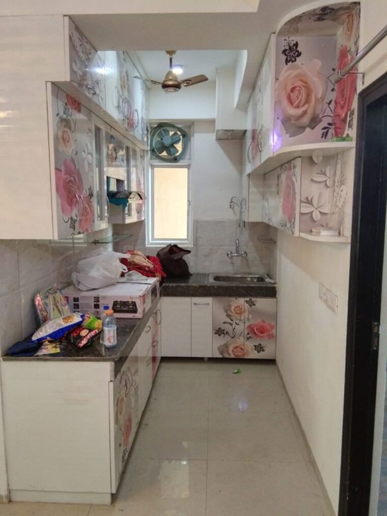 Kitchen, sector 19 6 Bedroom 236 Sq.Yd. Independent House In Sector 19 Noida 9850960