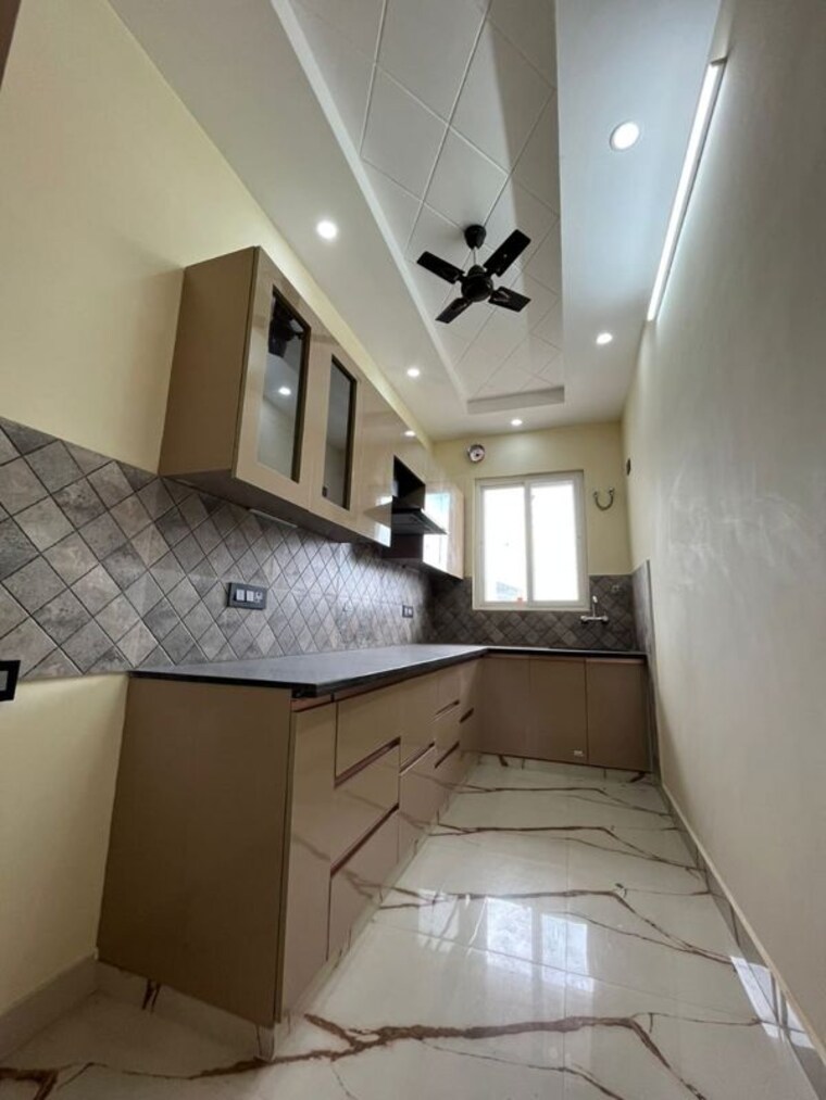 Kitchen, gms road 3 Bedroom 1800 Sq.Ft. Penthouse In Gms Road Dehradun 9851067