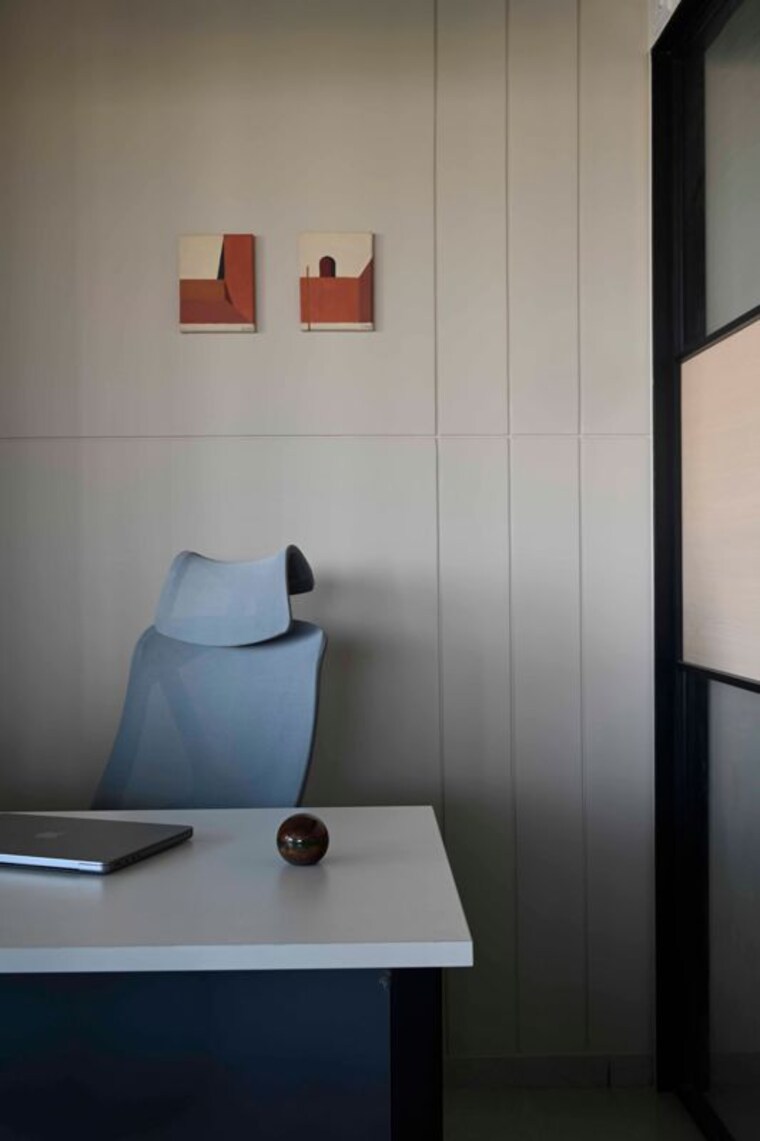 Bathroom, savaliya-krish-cubical Commercial Office Space 1260 Sq.Ft. In Thaltej Ahmedabad 9851039