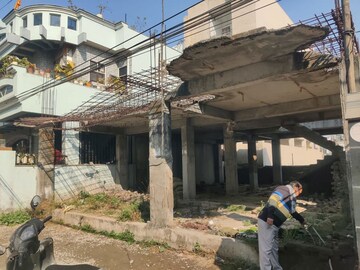  Plot – Exterior View View at Gms Road - for Sale