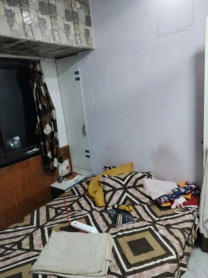 Furnished Amenities in 1 BHK Apartment at Shilp Tower, Lower Parel – for Rent