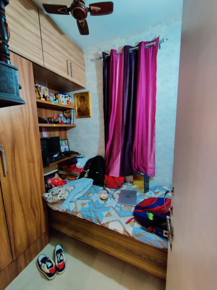 Bedroom, vip road 1.5 Bedroom 390 Sq.Ft. Apartment In Vip Road Zirakpur 9851207