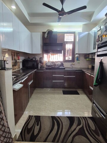 Kitchen in 4 BHK Builder Floor at Vasundhara Sector 10 – for Sale