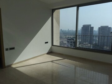 Room in 3 BHK Apartment at Oberoi Sky City, Borivali East – for Sale