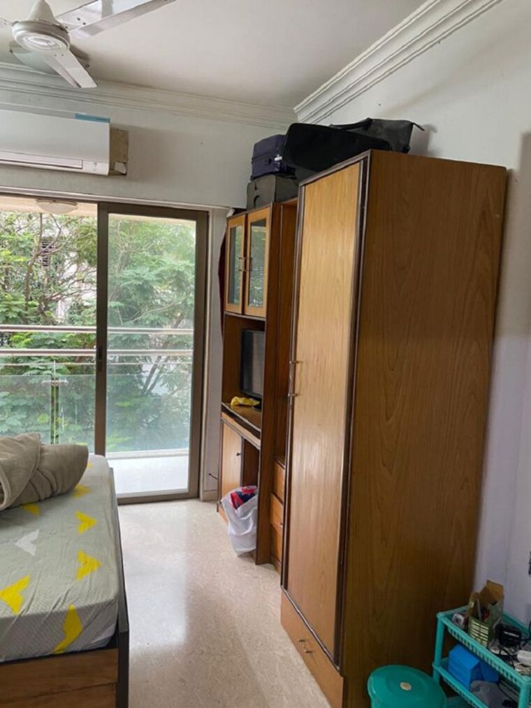 Bedroom, bandra west 2 Bedroom 700 Sq.Ft. Apartment In Bandra West Mumbai 9851481