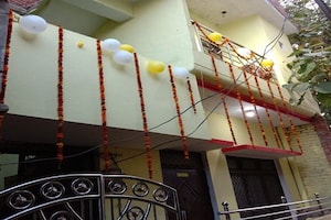 4 BHK Builder Floor – Exterior View View at Sector 62 - for Rent