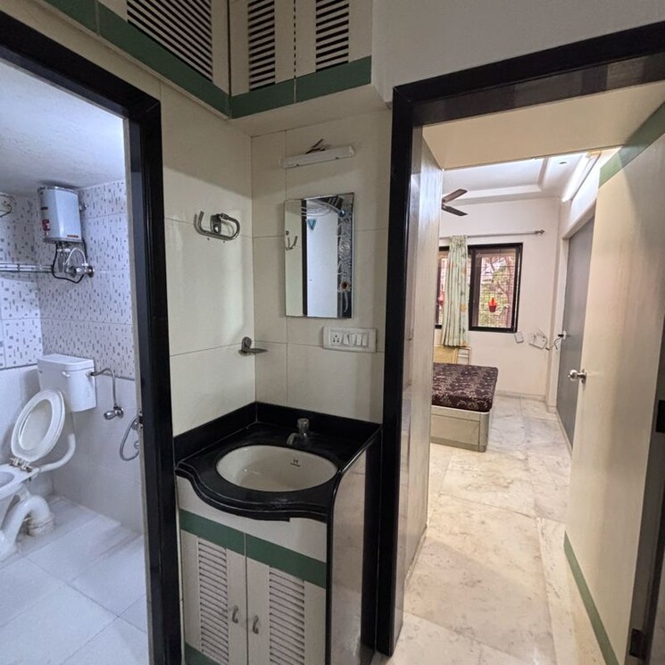 Bathroom, malad east 1 Bedroom 435 Sq.Ft. Apartment In Malad East Mumbai 9851696