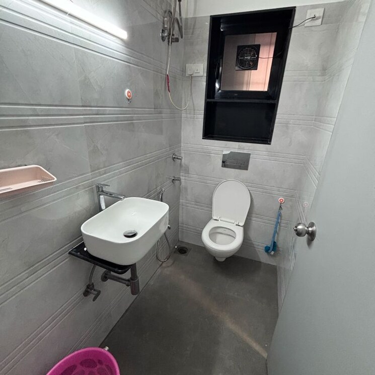 Bathroom, malad east 1 Bedroom 435 Sq.Ft. Apartment In Malad East Mumbai 9851696