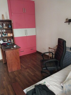 Bedroom in 3 BHK Apartment at BPTP Floors, Sector 70 – for Rent