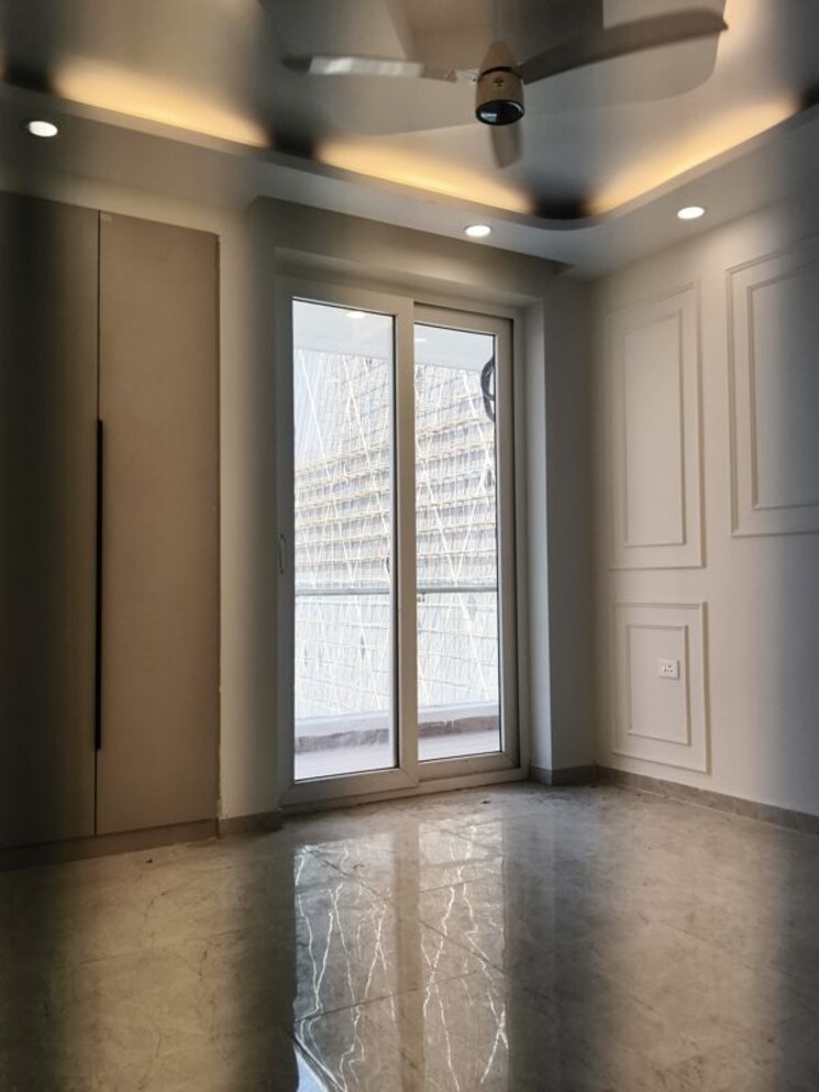 Room, sector 11 6 Bedroom 2296 Sq.Ft. Builder Floor In Sector 11 Panchkula 9851721