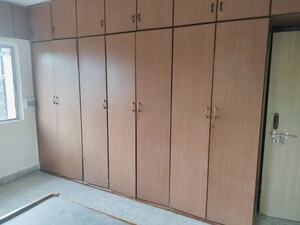 Bathroom in 2 BHK Apartment at Vishrantwadi – for Rent