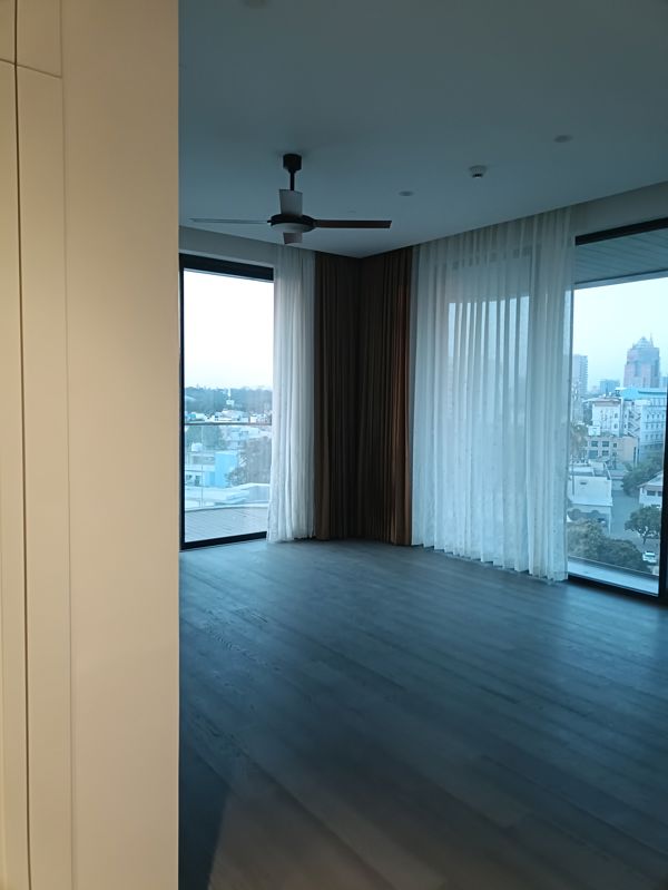 3 BHK + Servant Room 4200 Sq.Ft. Apartment in Nestled 27 Summit