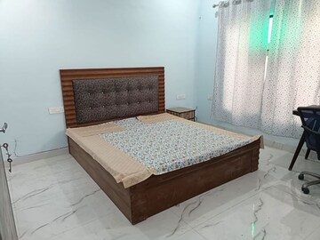 Bedroom in 1 RK Independent House at Kriti CGHS, Sector 21c – for Rent
