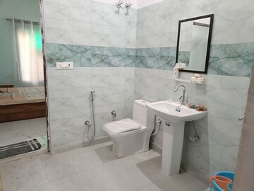 Bathroom in 1 RK Independent House at Kriti CGHS, Sector 21c – for Rent