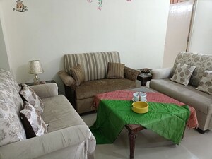 Living Room in 1 RK Independent House at Kriti CGHS, Sector 21c – for Rent