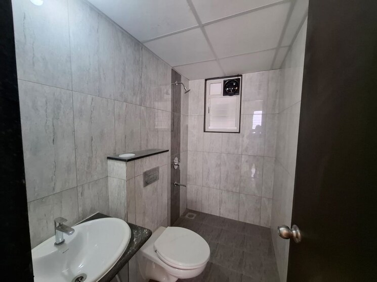 Bathroom, kolte-patil-r10 2 Bedroom 577 Sq.Ft. Apartment In Hinjewadi Pune 9852010