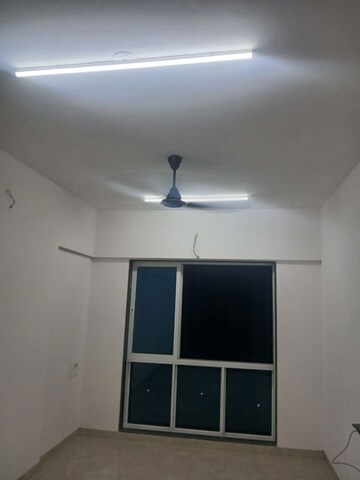 2 BHK Apartment For Sale in Shreeji Atlantis, Malad West