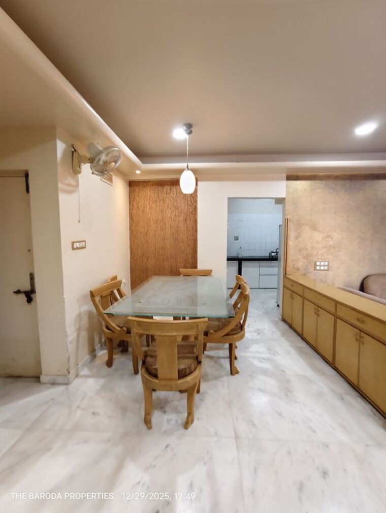 Living Room, akota 2.5 Bedroom 1505 Sq.Ft. Apartment In Akota Vadodara 9852012