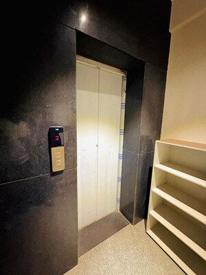 Building Lobby in 5 BHK Builder Floor at Sector 23 – for Rent