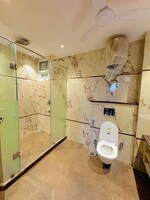 5 BHK 3500 Sq.Ft. Builder Floor in Sector 23