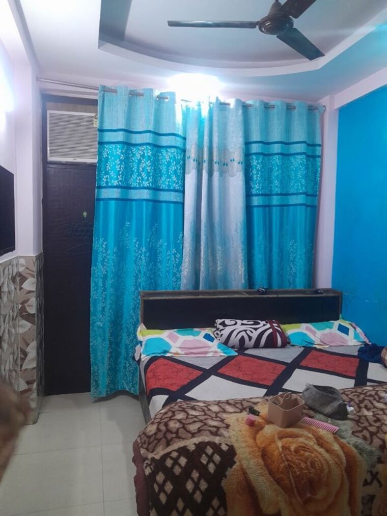 Living Room, chahak-plaza 1.5 Bedroom 500 Sq.Ft. Builder Floor In Shakti Khand Ghaziabad 9852170