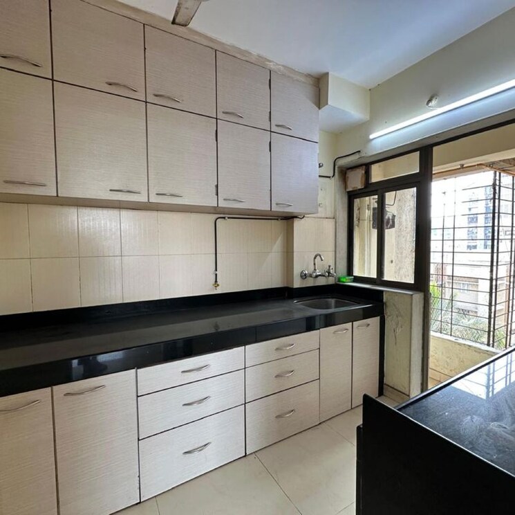 Kitchen, renaisance-towers 3 Bedroom 1300 Sq.Ft. Apartment In Lokhandwala Complex Mumbai 9852172